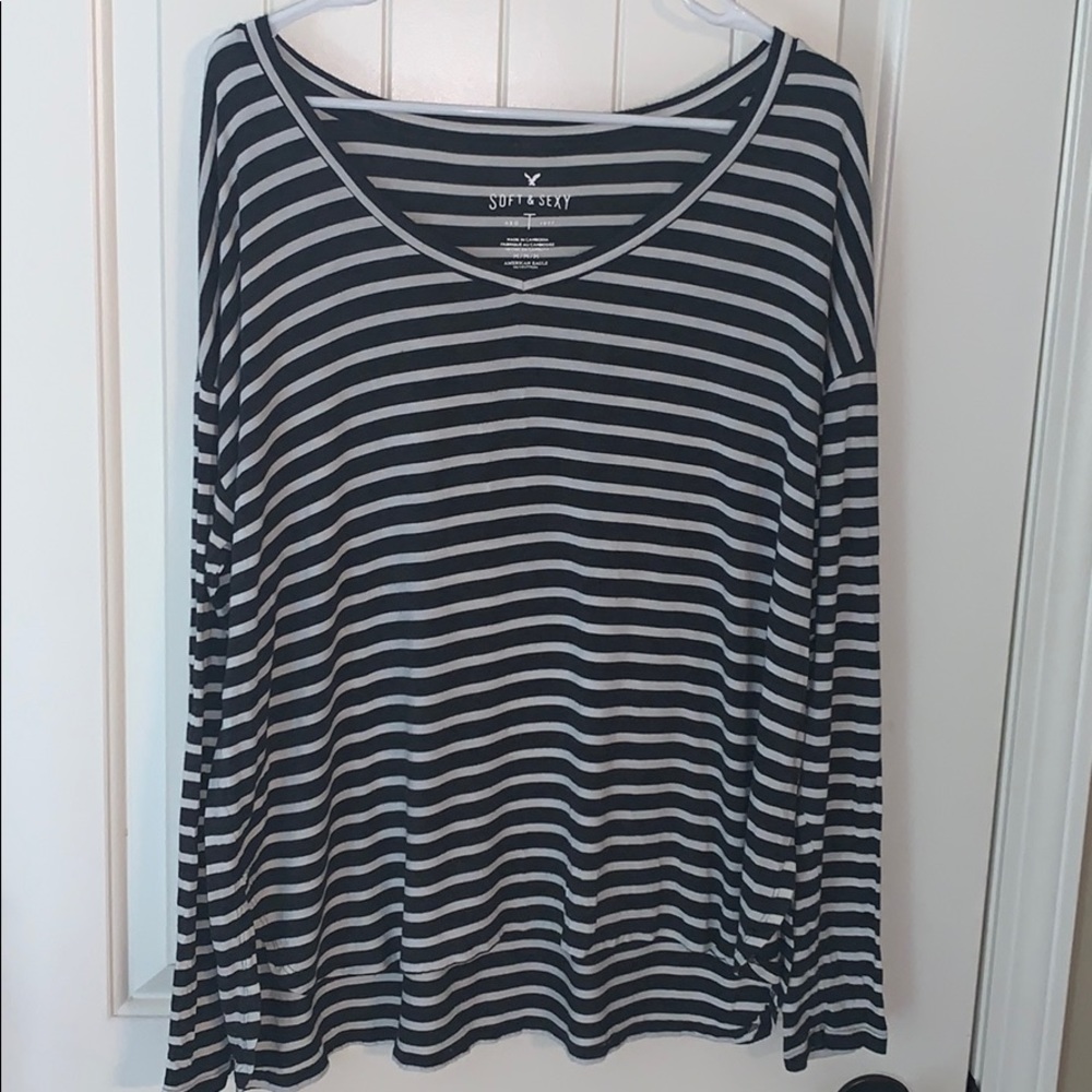 American Eagle Soft&Sexy V-Neck